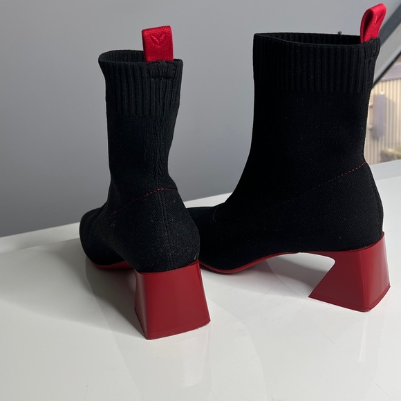 Vivaia Sz 38 Regina Pro Square-Toe Water-Repellent Red 2.25” Heeled Sock Boot - Picture 3 of 12